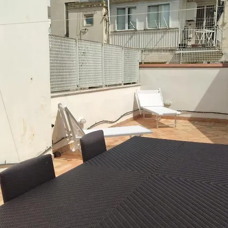 Appartement Attico Imperiale - In Centro, Tra Stazione E Vecchia