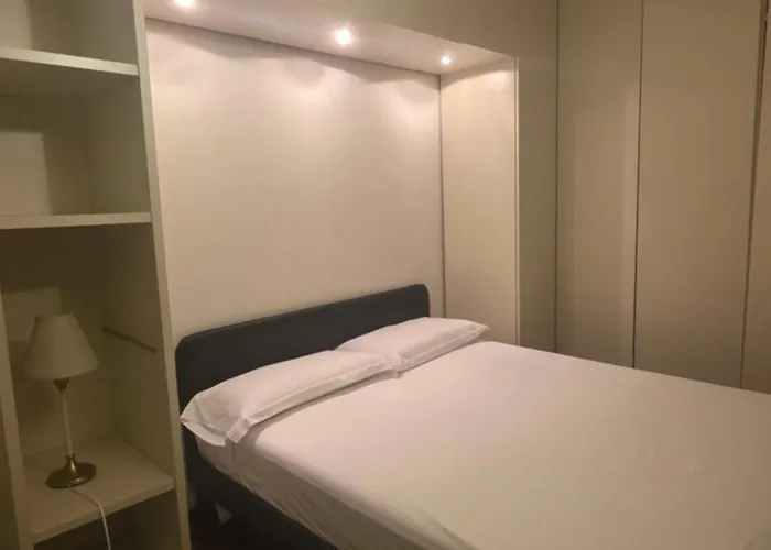 Attico Imperiale - In Centro, Tra Stazione E Vecchia Apartament Bari