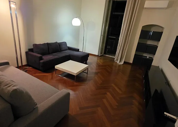 Apartament Attico Imperiale - In Centro, Tra Stazione E Vecchia