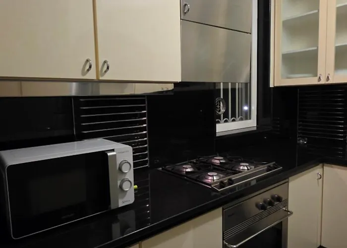 Attico Imperiale - In Centro, Tra Stazione E Vecchia *