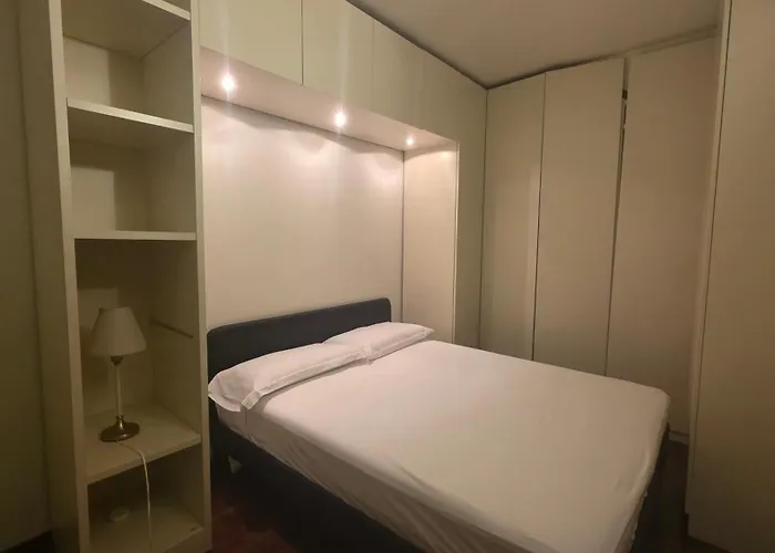 Attico Imperiale - In Centro, Tra Stazione E Vecchia Bari